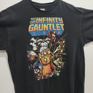 The Infinity gauntlet marvel t shirt XL